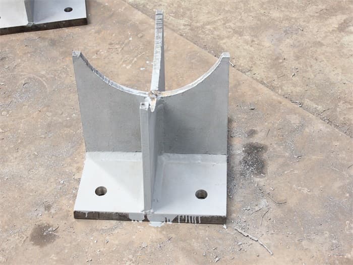 四平螺栓球支座